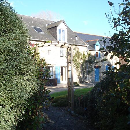Les Chevaux De L'Hippocampe Hotel Mont-Dol Exterior photo